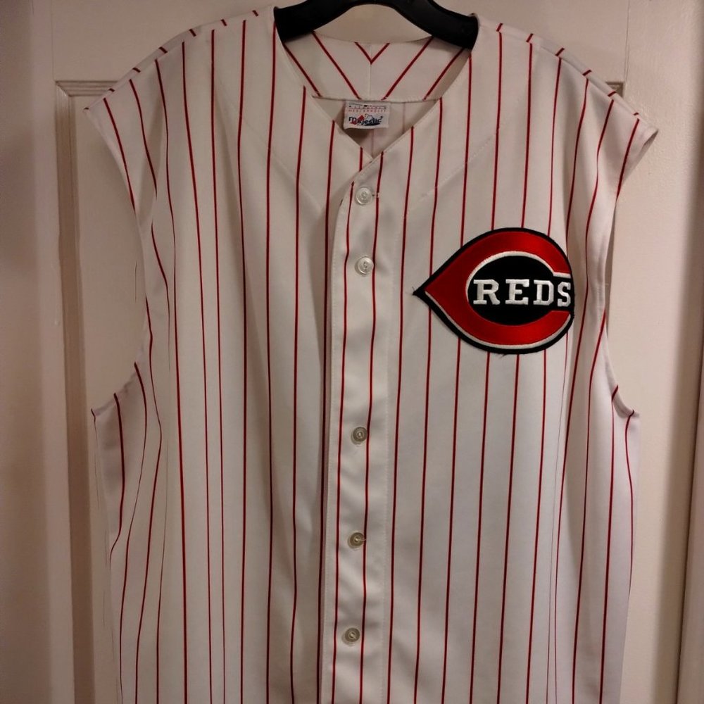 MLB - Majestic Athletic - Cincinnati Reds Baseball Jersey - Number 24 Size: XL